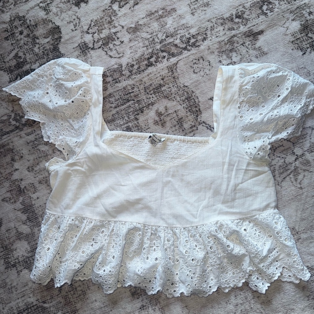 American Eagle Outfitters White Eyelet Blouse